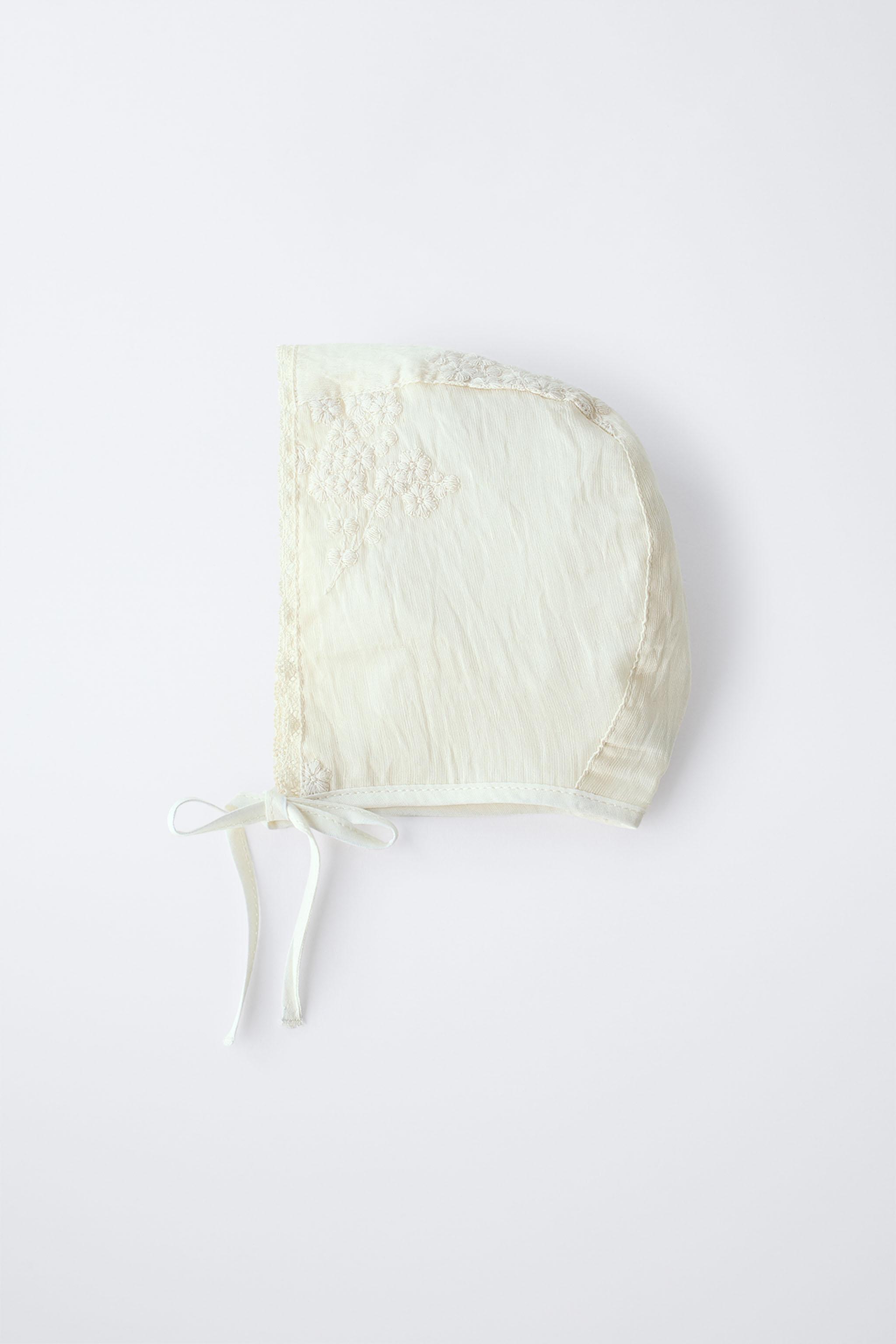 EMBROIDERED FLOWER BONNET